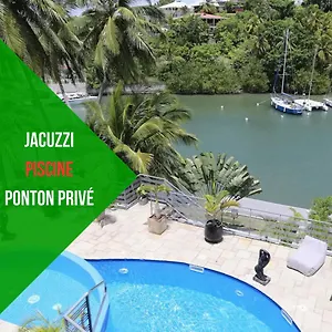 Evasion, Piscine Jacuzzi Et Ponton Prive Le Gosier (Grande-Terre)